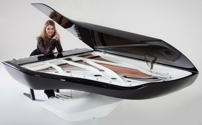 Ella Henderson launches the Pleyel Peugeot Design Lab Piano.